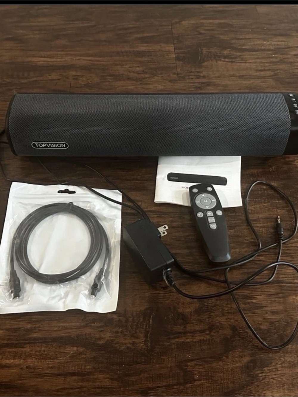 Black Soundbar with Remote - Black